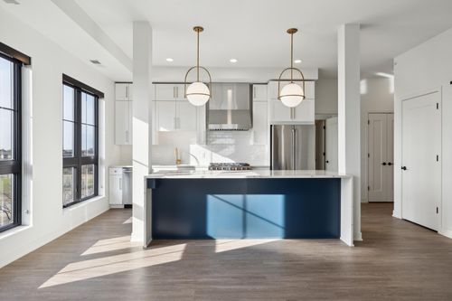 718-4917 Eden Avenue, Edina, MN, 55424 | Card Image