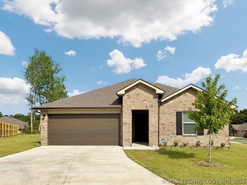 3318 N 23rd Westavenue, Tulsa, OK, 74127 | Card Image
