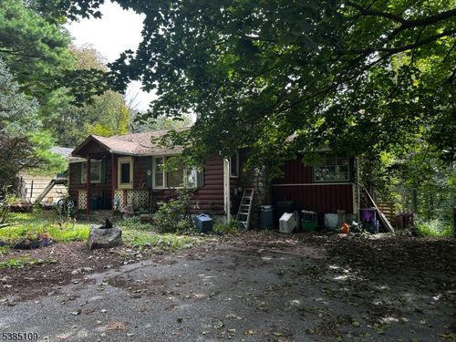 8 Shawondasee Rd, Highland Lakes, NJ, 07422-1417 | Card Image