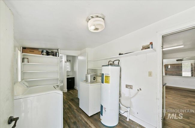 31254 Pitman Ln, House other with 5 bedrooms, 4 bathrooms and 4 parking in Parma ID | Image 11