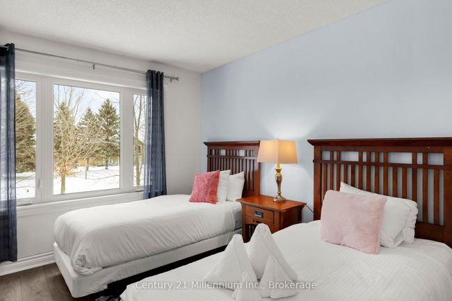 159 Vacation Inn Dr, Condo with 3 bedrooms, 3 bathrooms and 1 parking in Collingwood ON | Image 28