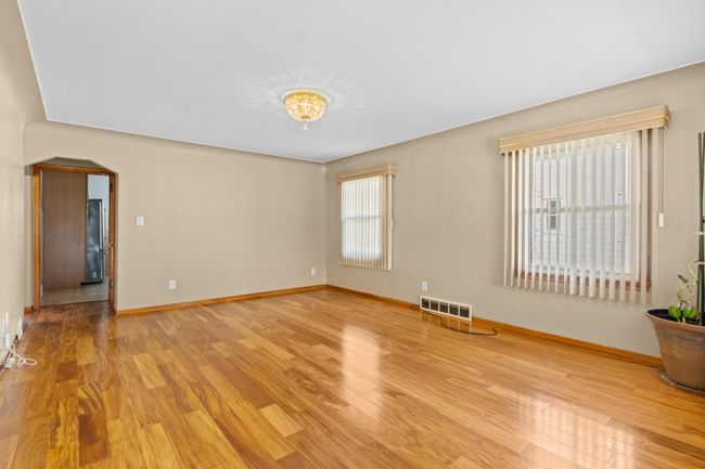 Living Room | Image 5