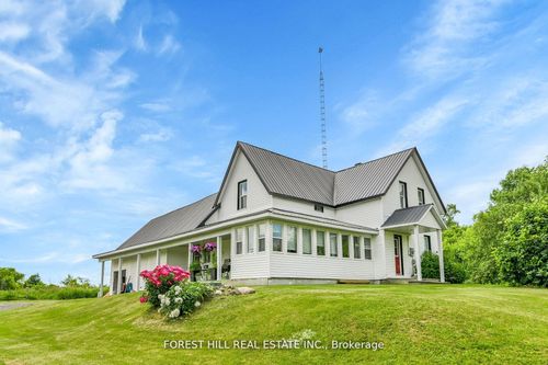 3574 Avonmore Rd, Avonmore, ON, K0C1C0 | Card Image