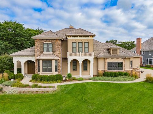 1500 E Bristlecone Drive, Hartland, WI, 53029 | Card Image