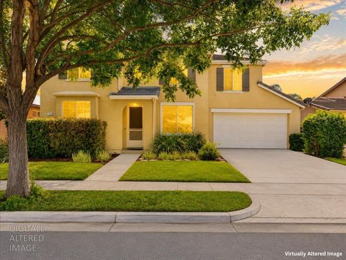 1438 Toggenberg St, Patterson, CA, 95363-8806 | Card Image