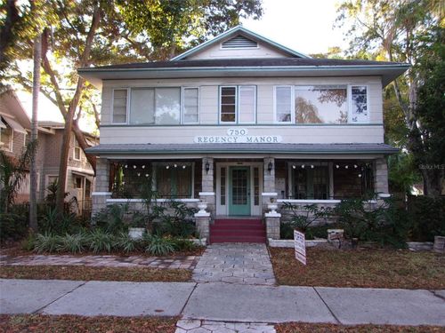 750 7th Ave N, St. Petersburg, FL, 33701-2297 | Card Image