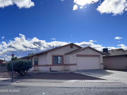 1595 W Denning Court, Tucson, AZ, 85746 | Card Image