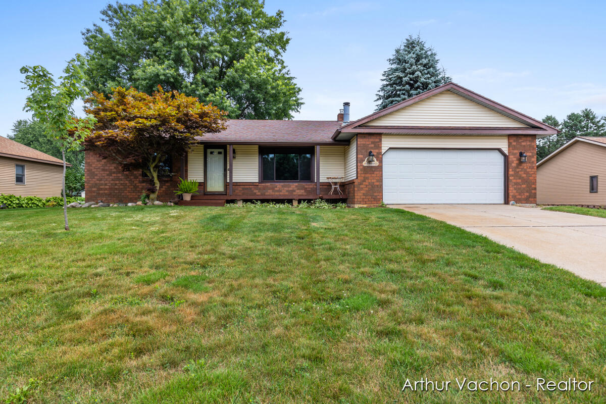 Westminster Ct, Byron Center, MI 49315