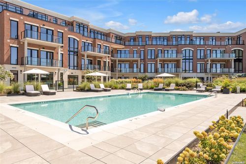 ph409-10 Shore Rd, Glenwood Landing, NY, 11547-3085 | Card Image