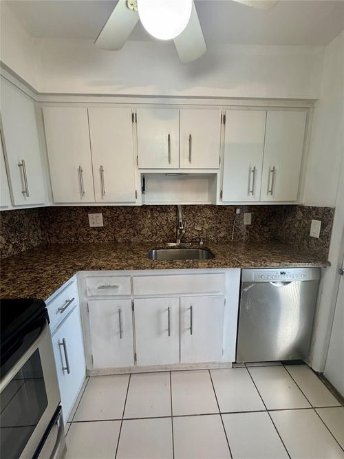 105-777 Se 2nd Ave, Deerfield Beach, FL, 33441-7509 | Card Image