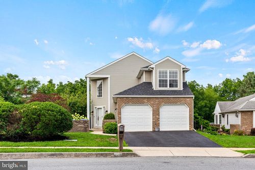 6305 S Highlands Cir, HARRISBURG, PA, 17111-6972 | Card Image
