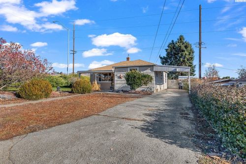 139 N 52nd Ave, Yakima, WA, 98908-3138 | Card Image