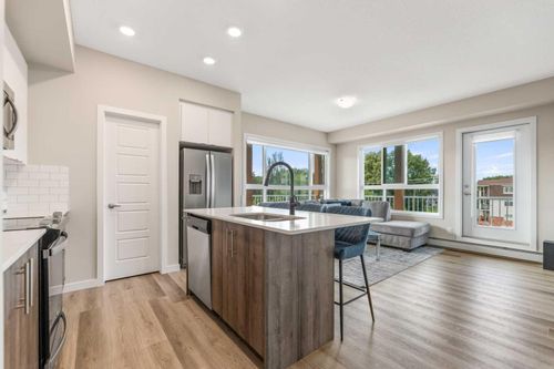 302-1605 17 Street Se, Calgary, AB, T2G2L7 | Card Image