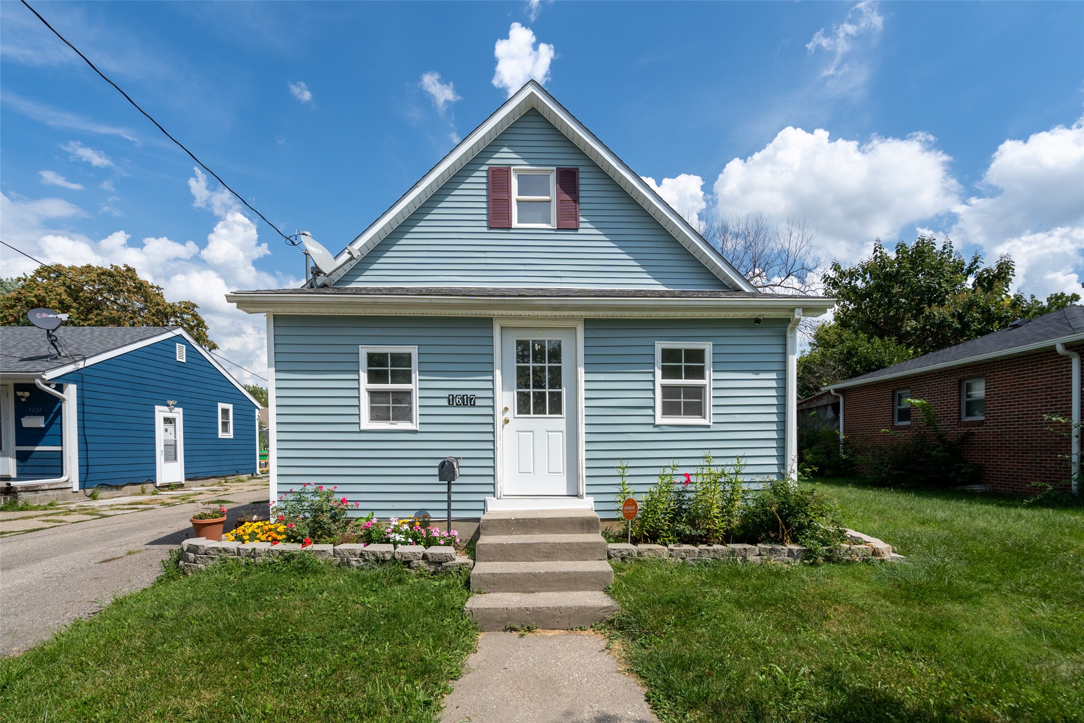 23rd St, Des Moines, IA 50317