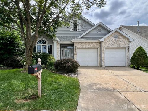 1 Walter Way, Monroe, NJ, 08831-2637 | Card Image
