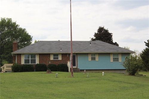 21409 Mclouth Rd, Mc Louth, KS, 66054-3028 | Card Image