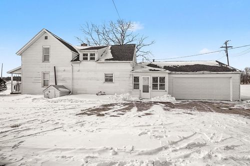 4500 Peet Rd, Chesaning, MI, 48616-9762 | Card Image