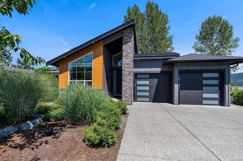 1811 Westlock Rd, Duncan, BC, V9L0B8 | Card Image