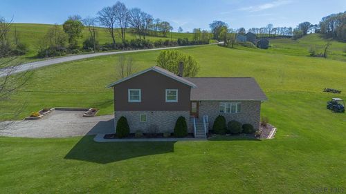 1063 Penn Ave, Hollsopple, PA, 15935-7310 | Card Image