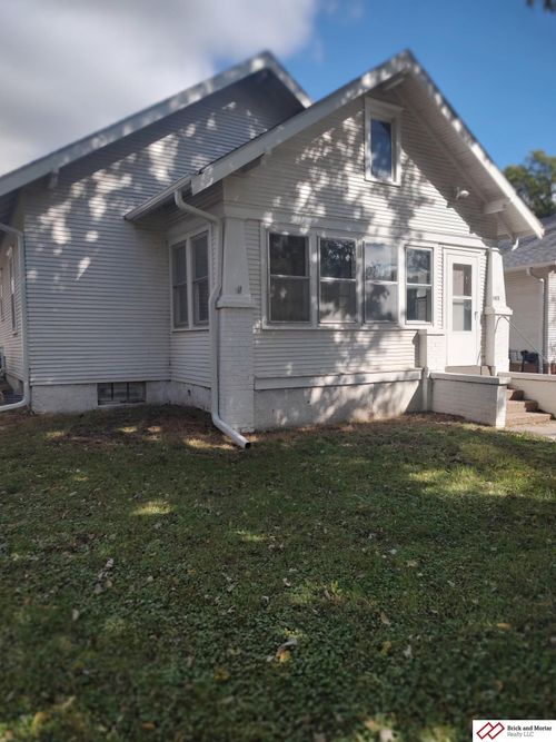 1420 Elk St, Beatrice, NE, 68310-3123 | Card Image