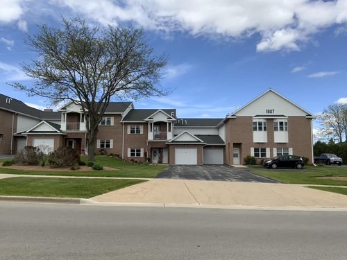 38-1807 Ridgeway Drive, DE PERE, WI, 54115 | Card Image