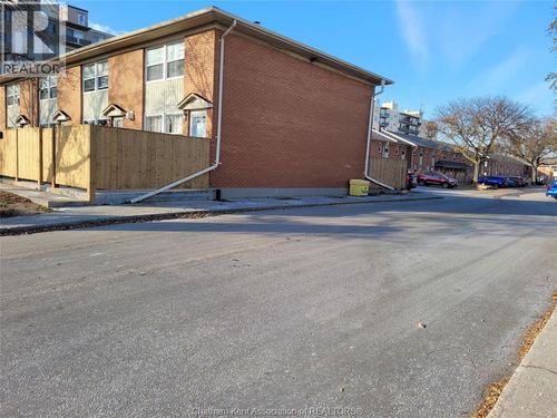 21-834 Exmouth St, Sarnia, ON, N7T5R2 | Card Image