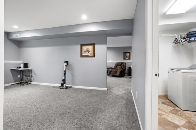 Lower level flex room | Image 29