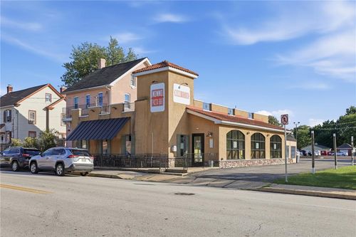424 N Main, Souderton Boro, PA, 18944 | Card Image