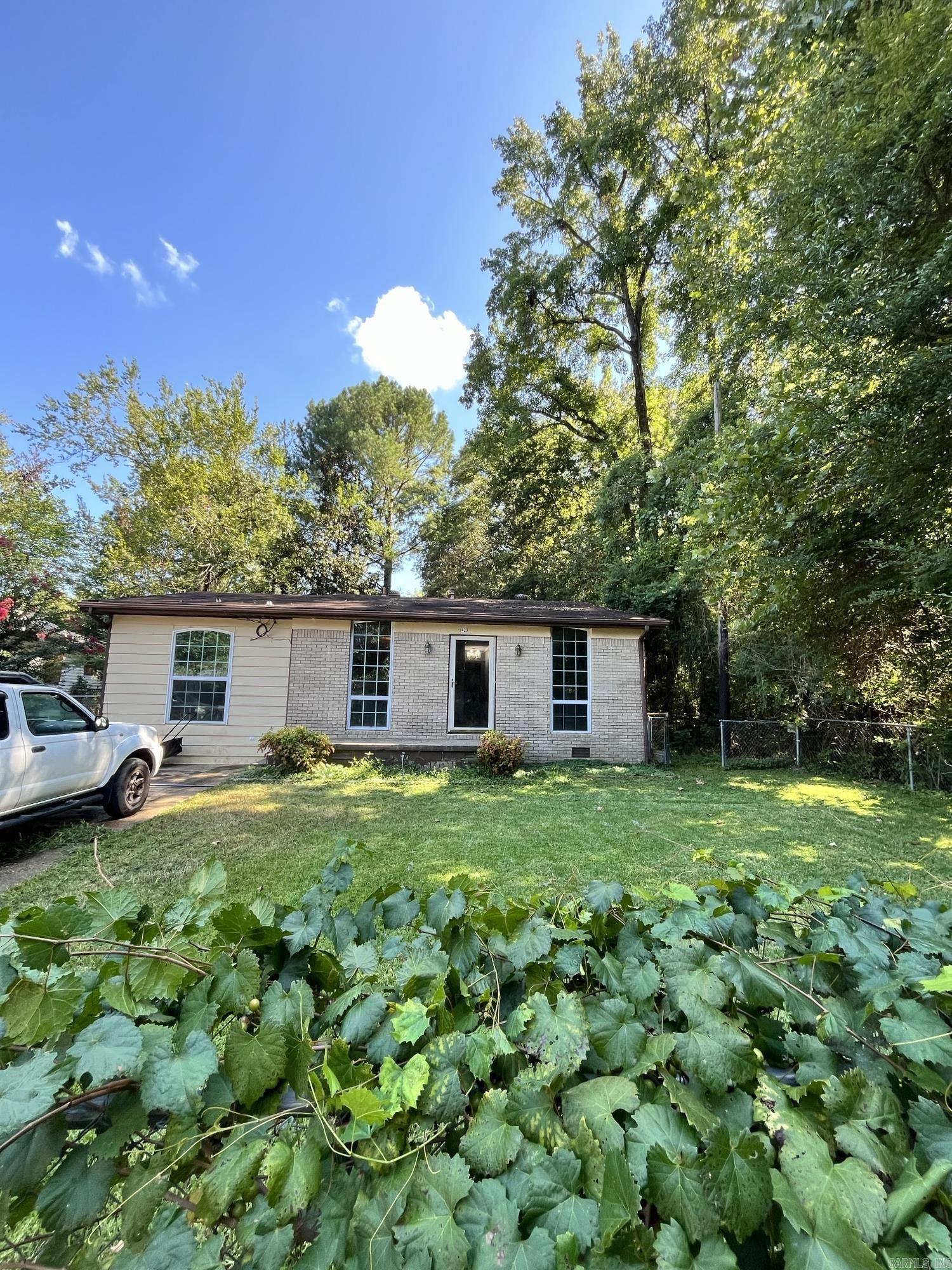 Mcdonald Cir, Little Rock, AR 72209