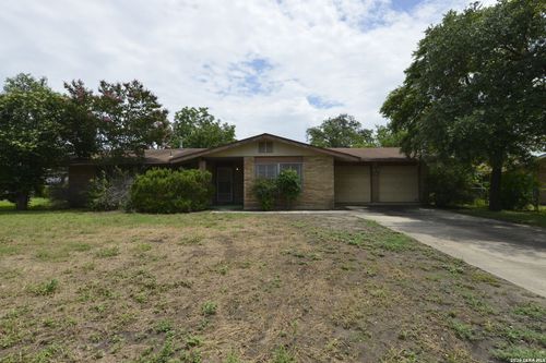 222 Zephyr Dr, Windcrest, TX, 78239-1954 | Card Image