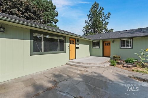 2068 S Crystal Way, Boise, ID, 83706-4346 | Card Image