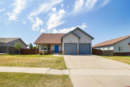 514 Hickory Rdg, Bayfield, CO, 81122-9869 | Card Image