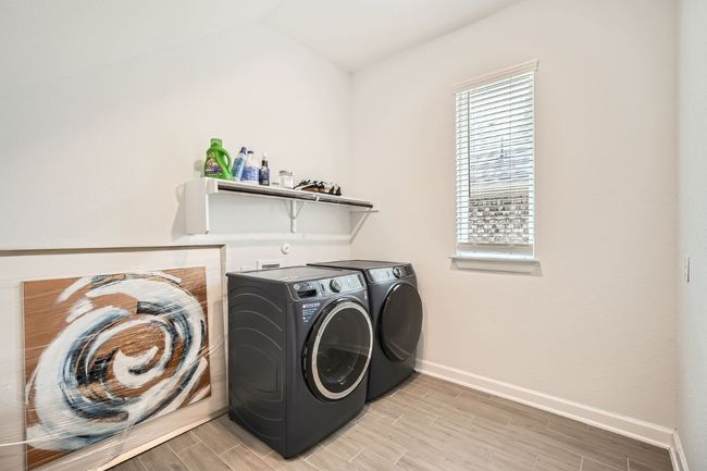 582 Wild Pecan Loop, House other with 4 bedrooms, 3 bathrooms and null parking in Buda TX | Image 25