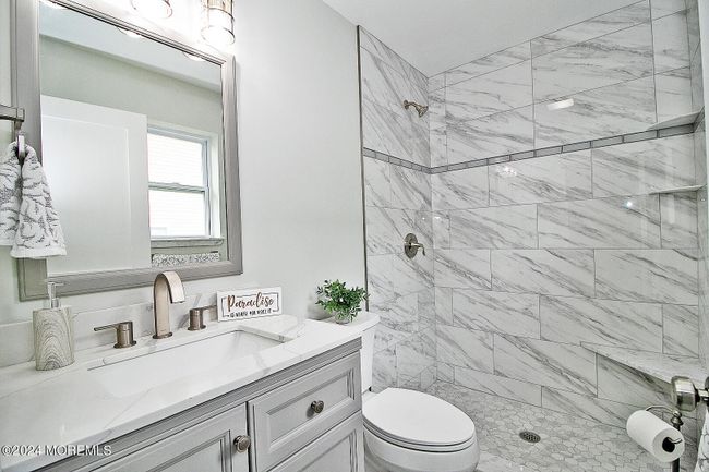 88 Dock Ave, House other with 3 bedrooms, 2 bathrooms and null parking in WARETOWN NJ | Image 17