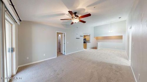 112-7063 Deer Lodge Cir, JACKSONVILLE, FL, 32256-8513 | Card Image