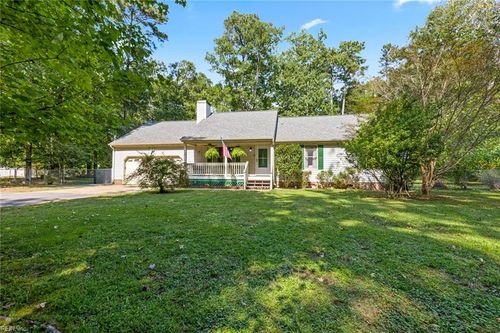 1808 Cully St, Chesapeake, VA, 23321-1907 | Card Image