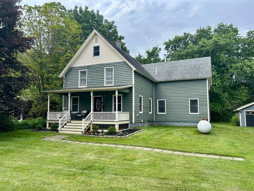 11 Hale St, Randolph, VT, 05060-1244 | Card Image