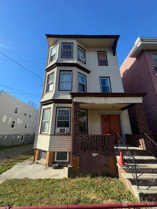 85-87 Montgomery Ave, Irvington, NJ, 07111-4328 | Card Image