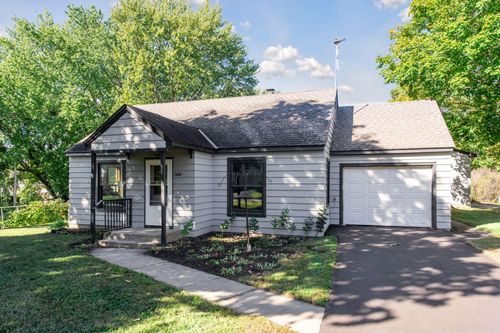 16282 West Ave Se, Prior Lake, MN, 55372-2461 | Card Image
