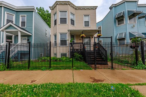 2-4847 W Potomac Avenue, Chicago, IL, 60651 | Card Image