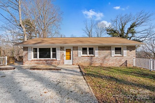 2338 Greater Druid Hills Blvd, Hendersonville, NC, 28791-1508 | Card Image