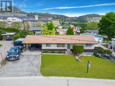 715 Glenburn St, House other with 4 bedrooms, 2 bathrooms and 6 parking in Kelowna BC | Image 1