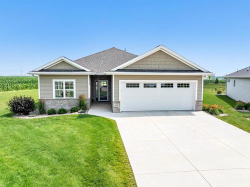 422 Toms Way, LUXEMBURG, WI, 54217 | Card Image
