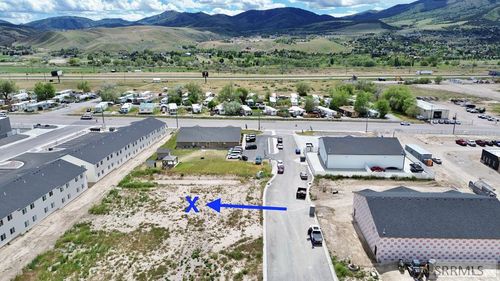 915 Stans Way, Pocatello, ID, 83204 | Card Image