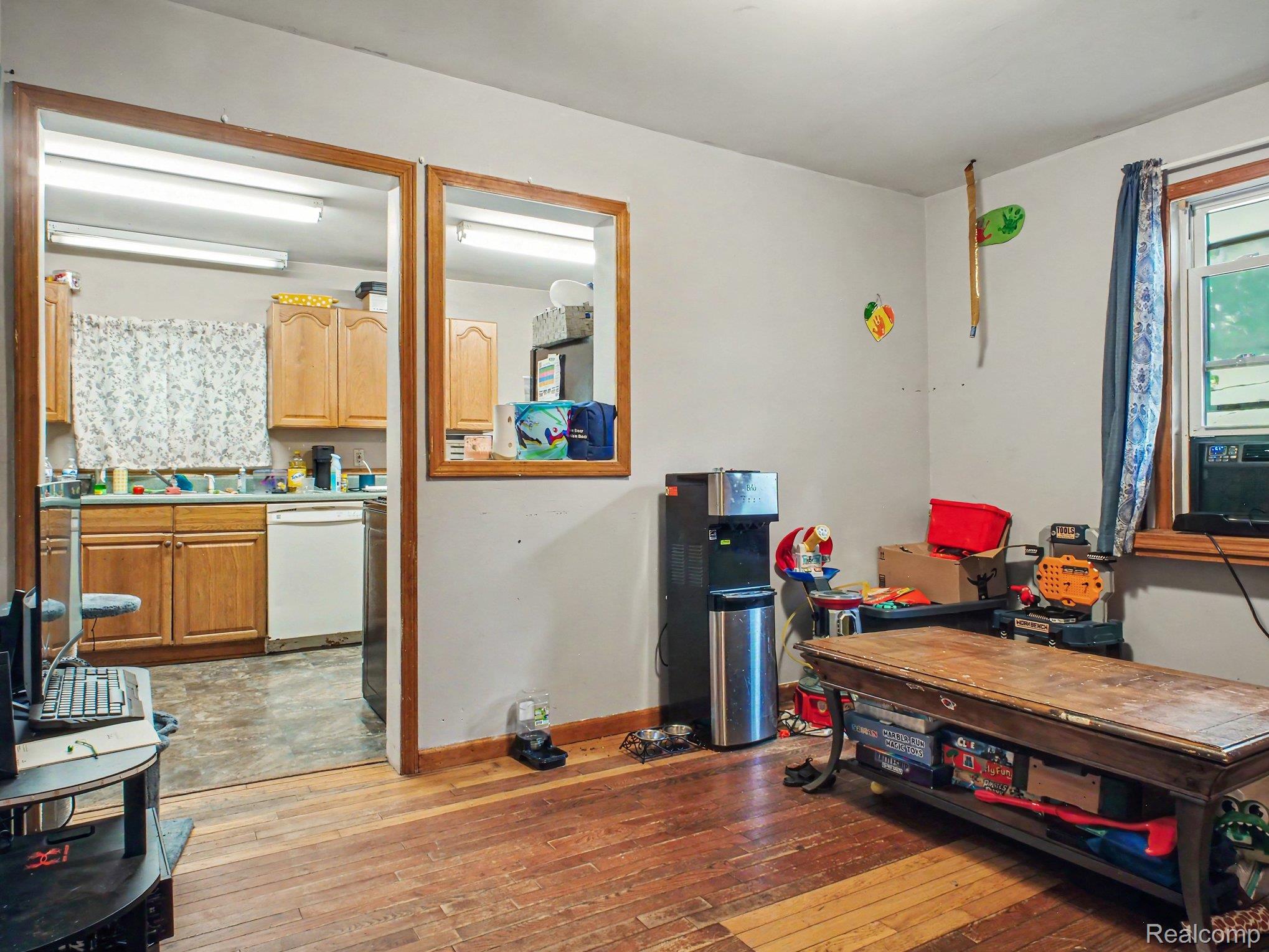 Residential in Attica Township 4