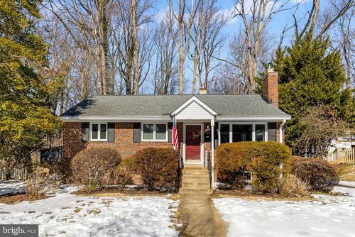 6522 Oakwood Dr, FALLS CHURCH, VA, 22041-1130 | Card Image