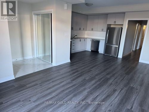 126-1581 Rose Way, Milton (CB Cobban), ON, L9T7E7 | Card Image