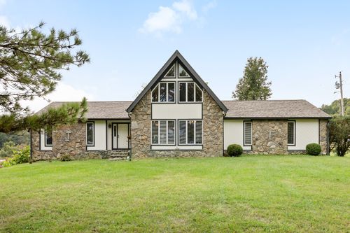 1759 Fry Rd, Thompsons Station, TN, 37179-9740 | Card Image