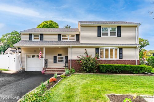 167 Crestview Dr, Middletown, NJ, 07748-3603 | Card Image