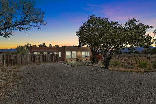 187 Blueberry Hill Rd, El Prado, NM, 87529-7503 | Card Image